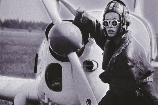 Robert Vano: Avion